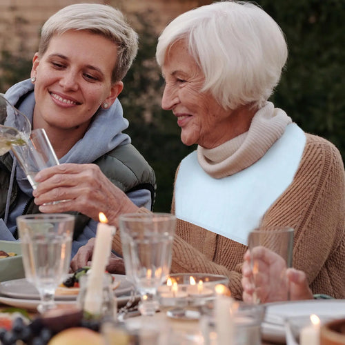 Bavoir adulte imperméable réutilisable – Repas