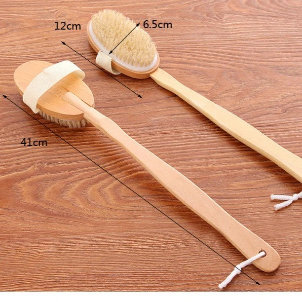 Brosse de dos et de bain à long manche en bois (soies naturelles)